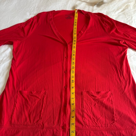 L.L. Bean Cardigan With Pockets - Picture 6 of 6